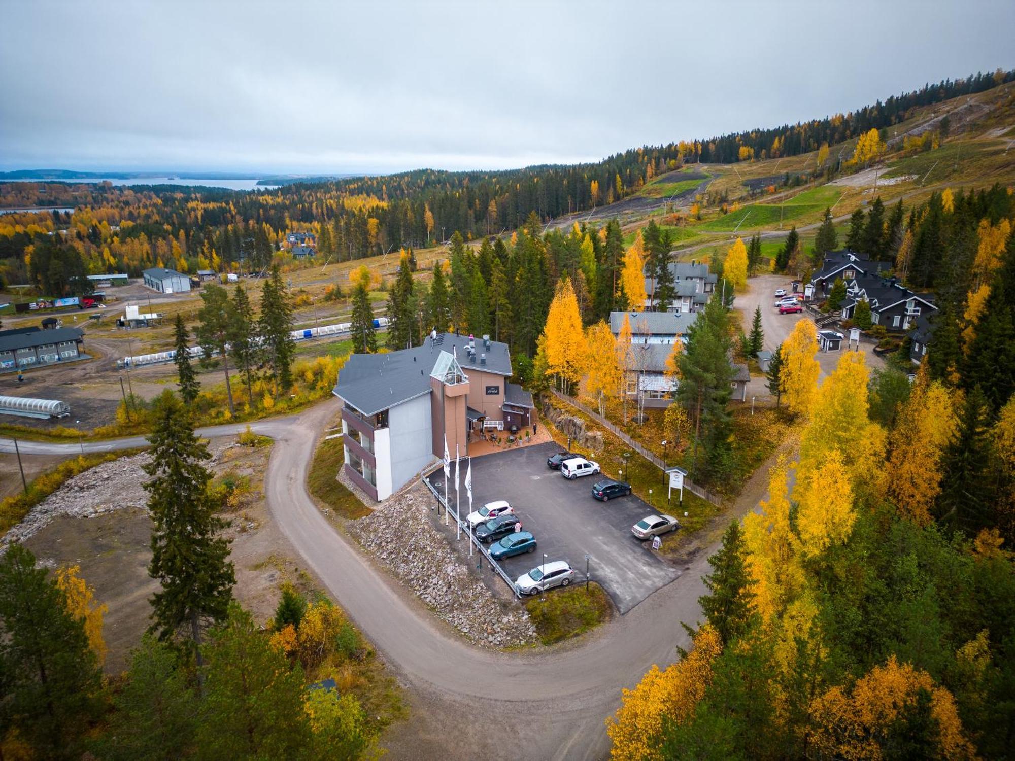 Aateli Hillside Отель Вуокатти