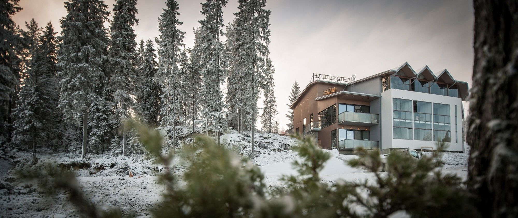 Aateli Hillside Отель Вуокатти